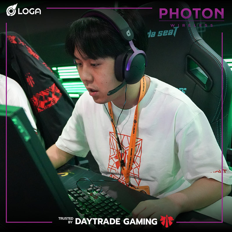 LOGA Photon gaming headsets: wired and wireless.